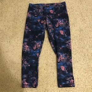 Lululemon cropped leggings